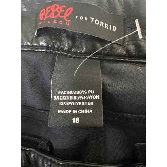 Rebel Wilson x Torrid Women’s Size 18 Faux Leather 100% PU Pants Y2K Edgy Chic - Picture 2 of 7